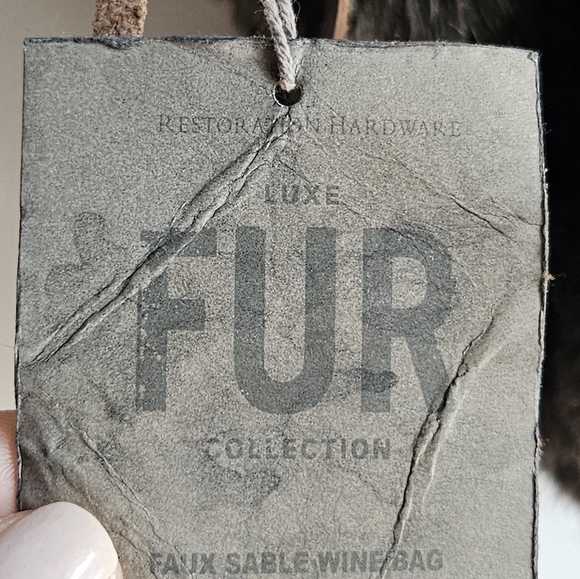 Assorted Wine Bottle Gift Bags - Picture 4 of 15